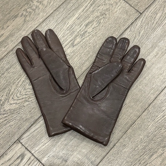 Vintage Brown Leather Women's Gloves - Picture 3 of 7